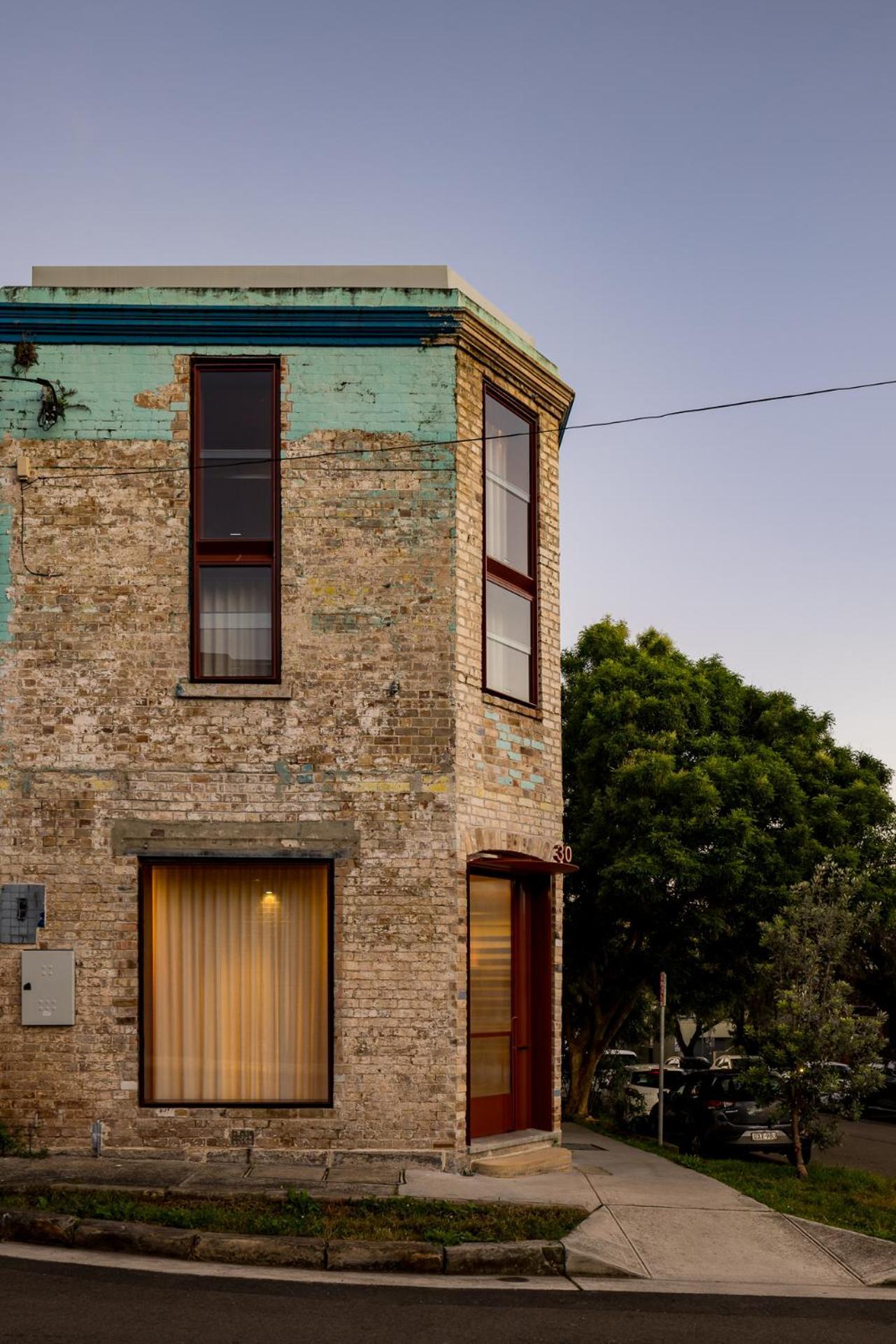 Camperdown- Luxury Architectural Escape Sydney