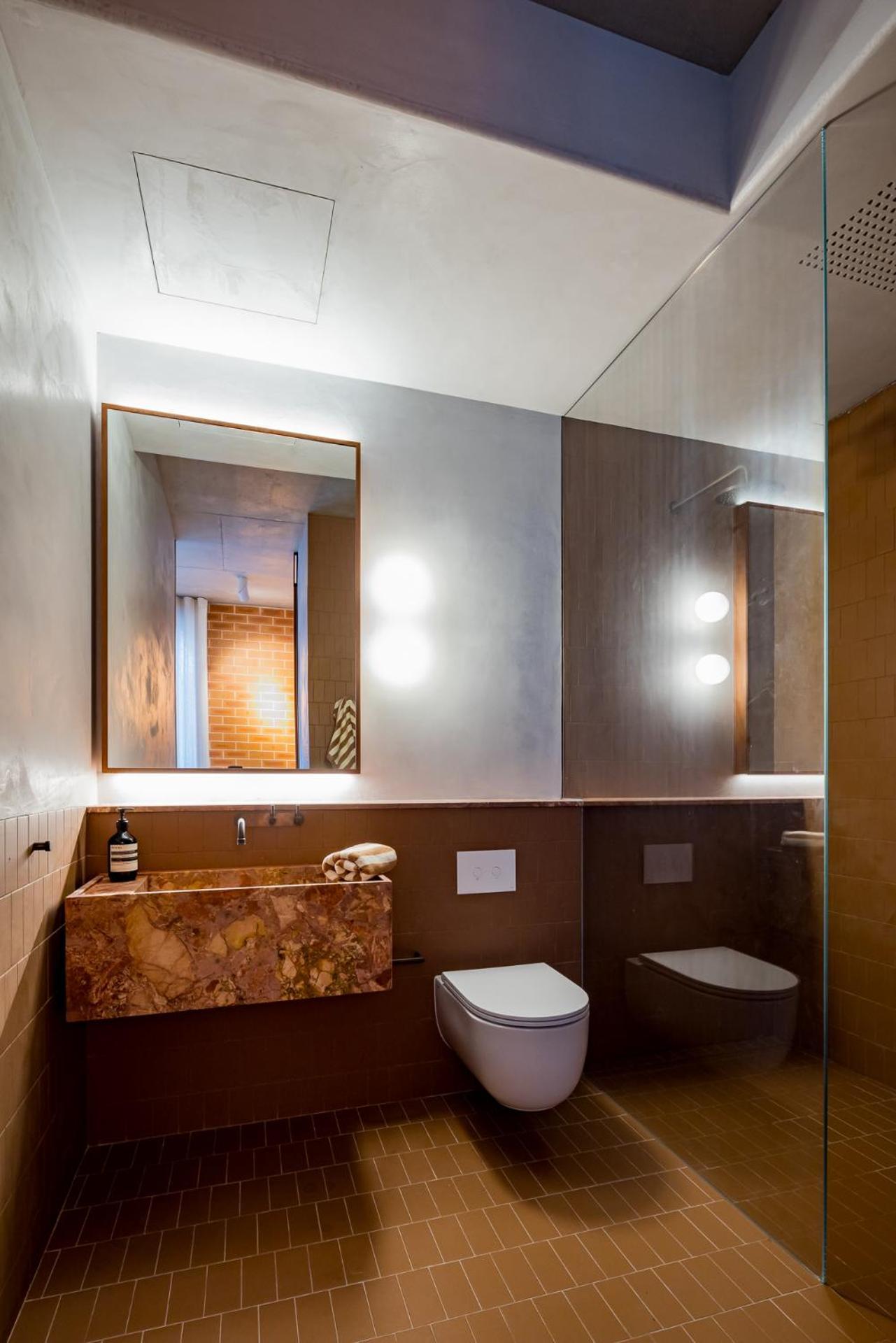 Camperdown- Luxury Architectural Escape