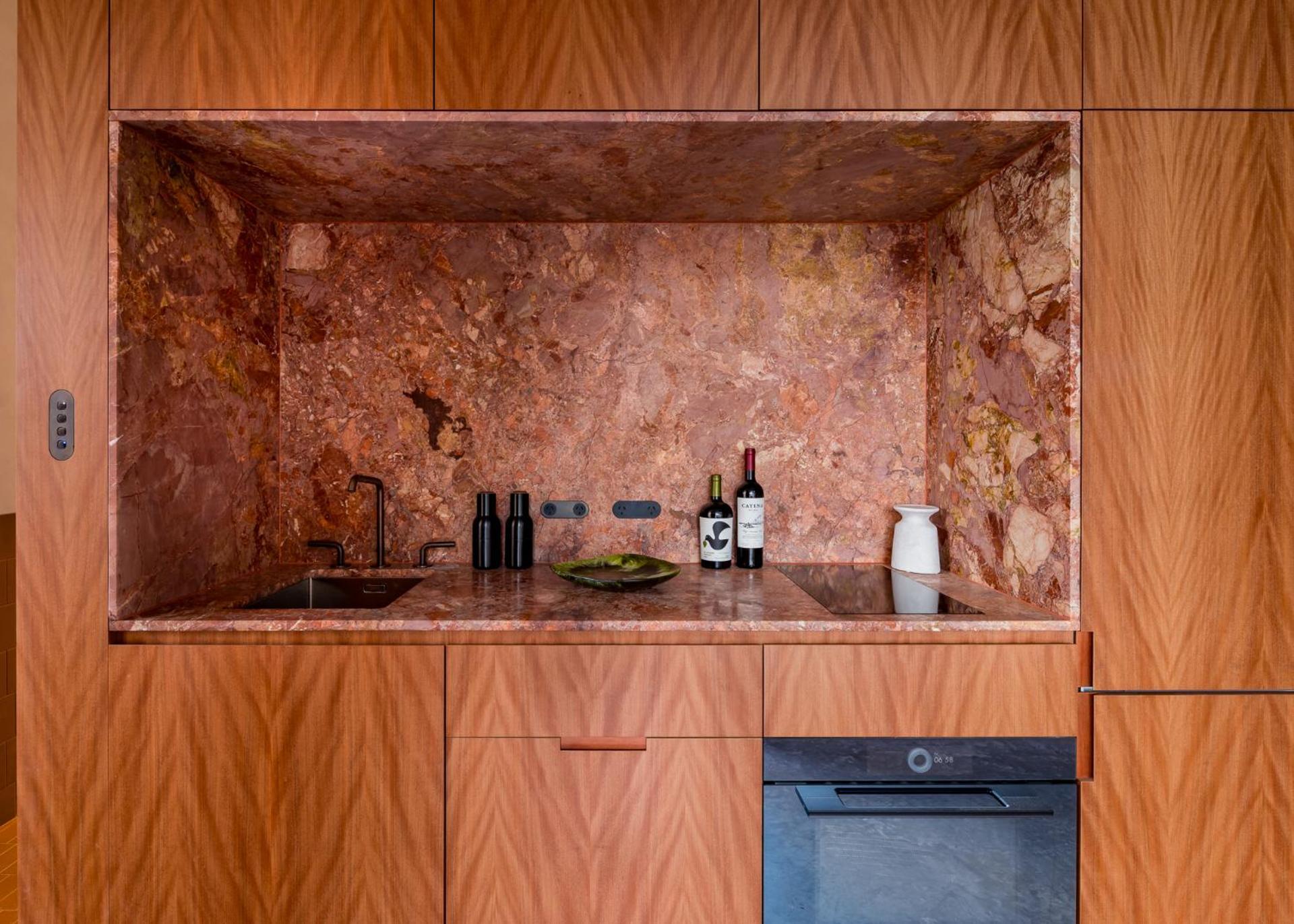 Apartment Camperdown- Luxury Architectural Escape *