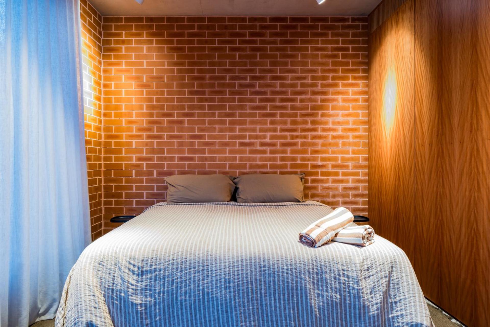 Camperdown- Luxury Architectural Escape Sydney